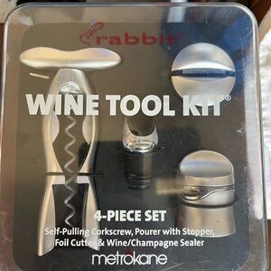 New Rabbit Wine Tool Kit 4-Piece Set